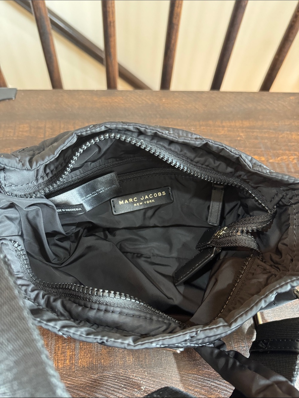 Marc Jacobs Black Quilted Nylon Crossbody with Gold Plaque - Picture 3 of 4